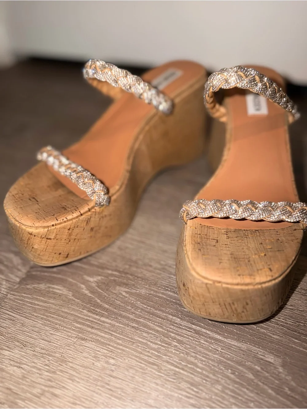 Steve Madden eye catching